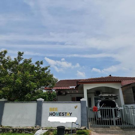 Corner Lot,Landed Kajang Semenyih Bee Homestay Экстерьер фото